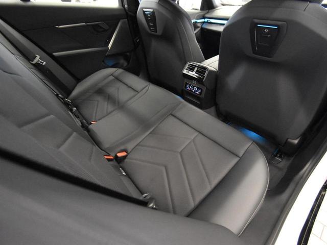 5シリーズ 523d xDrive Mスポーツ アダプティブLEDヘッドライト 純正AW コンフォートアクセス オートトランク ハーフ革 シートヒーター SOSコール ETC カーブドディスプレイ トップビュー アクティブクルーズコントロール(72枚目)