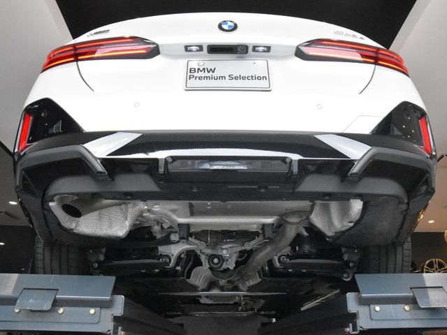 5シリーズ 523d xDrive Mスポーツ アダプティブLEDヘッドライト 純正AW コンフォートアクセス オートトランク ハーフ革 シートヒーター SOSコール ETC カーブドディスプレイ トップビュー アクティブクルーズコントロール(80枚目)