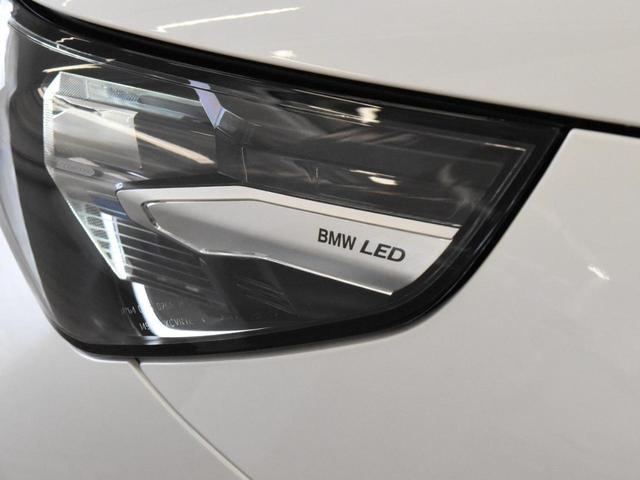 ｉ５ Ｍ６０　ｘＤｒｉｖｅ　ＬＥＤヘッドライト　純正ＡＷ　コンフォートＡ　オートＴ　カーブドＤ　トップビュー＆Ｂカメラ　ＨＵＤ　ＡＣＣ　ハーマンカードン　純正ＨＤＤナビ　地デジ　ハーフ革　前後シートヒーター　ＳＯＳコール　ＥＴＣ（9枚目）