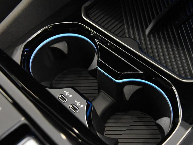 ｉ５ Ｍ６０　ｘＤｒｉｖｅ　ＬＥＤヘッドライト　純正ＡＷ　コンフォートＡ　オートＴ　カーブドＤ　トップビュー＆Ｂカメラ　ＨＵＤ　ＡＣＣ　ハーマンカードン　純正ＨＤＤナビ　地デジ　ハーフ革　前後シートヒーター　ＳＯＳコール　ＥＴＣ（47枚目）