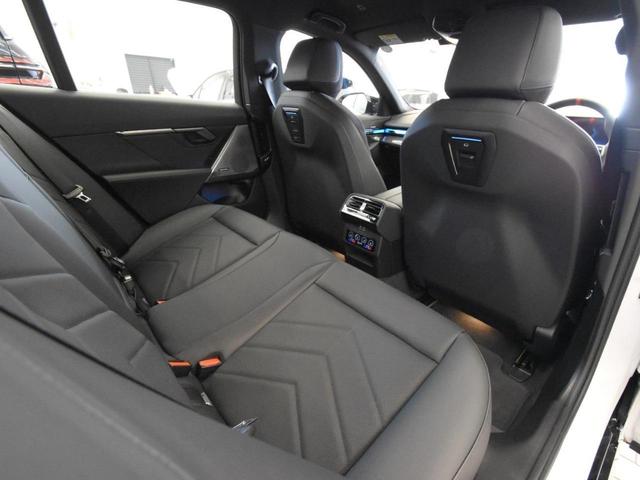 ｉ５ Ｍ６０　ｘＤｒｉｖｅ　ＬＥＤヘッドライト　純正ＡＷ　コンフォートＡ　オートＴ　カーブドＤ　トップビュー＆Ｂカメラ　ＨＵＤ　ＡＣＣ　ハーマンカードン　純正ＨＤＤナビ　地デジ　ハーフ革　前後シートヒーター　ＳＯＳコール　ＥＴＣ（67枚目）