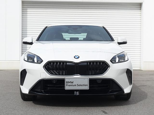 ２シリーズ ２２０ｄグランクーペ　Ｍスポーツ　ドライビングアシストプロ　パークアシストプラス　ヘッドアップディスプレイ　アダプティブＭサス　ワイヤレスチャージ　アダプティブＬＥＤヘッドライト　ハイビームアシスト　シートヒーター　アイコニックグロー（6枚目）