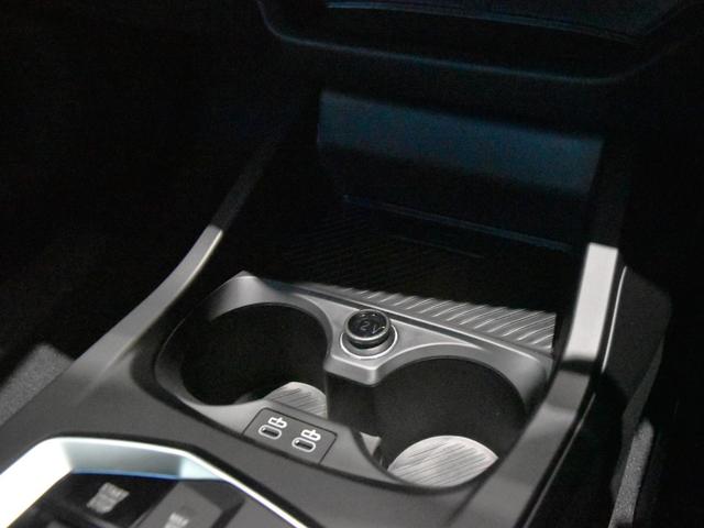 ２シリーズ ２２０ｄグランクーペ　Ｍスポーツ　ドライビングアシストプロ　パークアシストプラス　ヘッドアップディスプレイ　アダプティブＭサス　ワイヤレスチャージ　アダプティブＬＥＤヘッドライト　ハイビームアシスト　シートヒーター　アイコニックグロー（51枚目）
