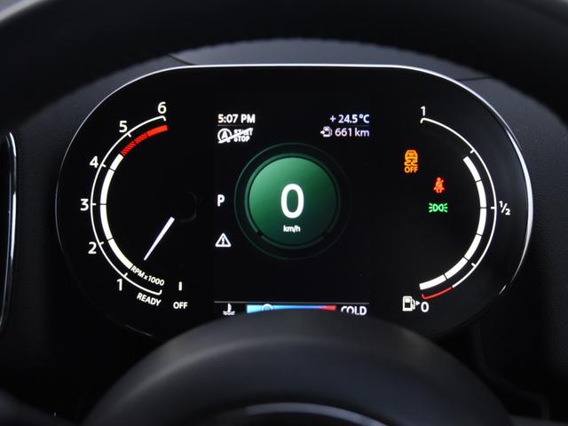 ＭＩＮＩ クーパーＤ　クロスオーバー　オール４　ドライビングアシスト　パーキングアシスト　シートヒーター運転席／助手席　コンフォートアクセス　アダプティブクルーズコントロール　ＬＥＤヘッドライト　ヘッドアップディスプレイ　オートトランク　ＥＴＣ（22枚目）