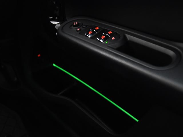 ＭＩＮＩ クーパーＤ　クロスオーバー　オール４　ドライビングアシスト　パーキングアシスト　シートヒーター運転席／助手席　コンフォートアクセス　アダプティブクルーズコントロール　ＬＥＤヘッドライト　ヘッドアップディスプレイ　オートトランク　ＥＴＣ（58枚目）