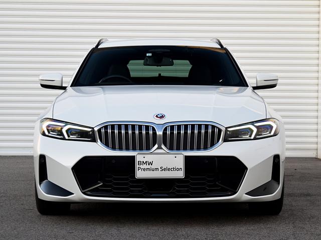 3シリーズ 320d xDriveツーリング Mスポーツ ドライビングアシストプロ ハーマンカードン アコースティックガラス 地デジ ワイヤレスチャージ アダプティブLEDヘッドライト ハイビームアシスト Mスポーツサス パークアシスト シートヒーター(4枚目)