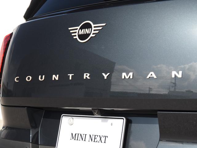 MINI カントリーマンD フェイバリット・トリム フェイバードトリム Mパッケージ OP20インチAW ステア&シートヒーター ドライビングアシストプロ パークアシストプラス ハーマンカードン ヘッドアップディスプレイ ワイヤレスチャージ(17枚目)