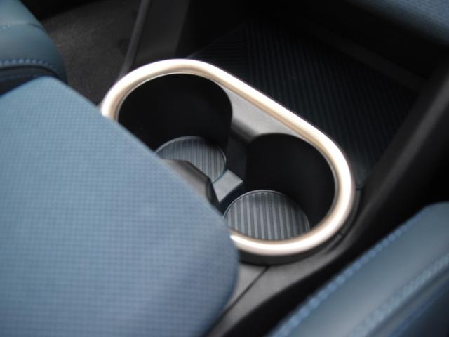 MINI カントリーマンD フェイバリット・トリム フェイバードトリム Mパッケージ OP20インチAW ステア&シートヒーター ドライビングアシストプロ パークアシストプラス ハーマンカードン ヘッドアップディスプレイ ワイヤレスチャージ(50枚目)