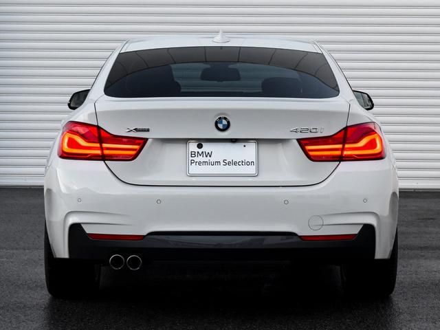 ４シリーズ ４２０ｉ　ｘＤｒｉｖｅグランクーペ　Ｍスポーツ　四輪駆動　シートヒーター　アクティブクルーズコントロール　レーンチェンジワーニング　ＨＤＤナビ　地デジ　Ｂカメラ　ＰＤＣ　アダプティブＬＥＤヘッドライト　コンフォートアクセス　ミラー内蔵ＥＴＣ　ＳＯＳ（7枚目）
