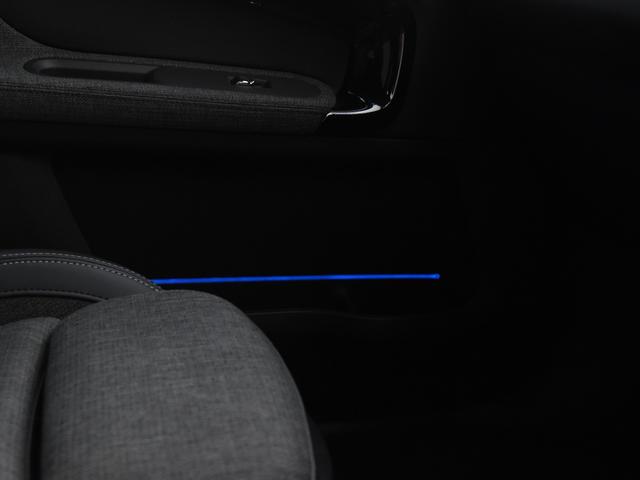 ＭＩＮＩ クーパーＤ　クロスオーバー　クラシック・トリム　ハーフ革　シートヒーター　オートトランク　アダプティブクルーズコントロール　ドライビングアシスト　パークアシスト　ワイヤレスチャージ　ＬＥＤヘッドライト　コンフォートアクセス（54枚目）