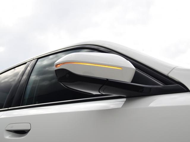 5シリーズ 523d xDrive Mスポーツ 弊社デモカー 電動パノラマルーフ harman/kardon アダプティブサス アイコニックグロー 前後シートヒーター ランバーサポート ドライビングアシストプロ パークアシストプロ オートトランク(12枚目)