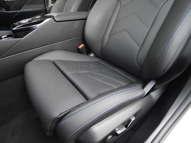 5シリーズ 523d xDrive Mスポーツ 弊社デモカー 電動パノラマルーフ harman/kardon アダプティブサス アイコニックグロー 前後シートヒーター ランバーサポート ドライビングアシストプロ パークアシストプロ オートトランク(70枚目)