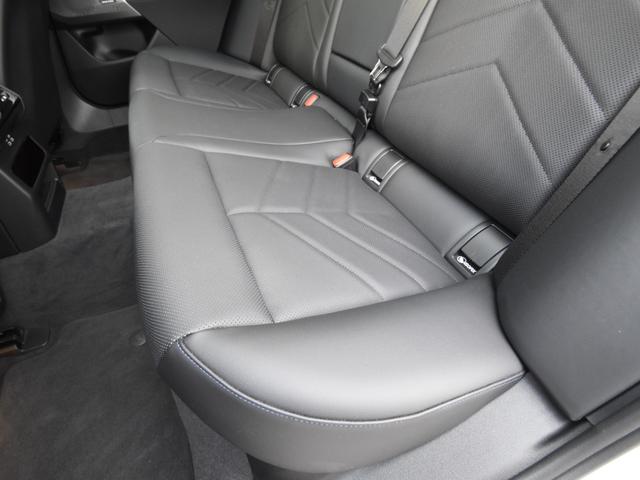 5シリーズ 523d xDrive Mスポーツ 弊社デモカー 電動パノラマルーフ harman/kardon アダプティブサス アイコニックグロー 前後シートヒーター ランバーサポート ドライビングアシストプロ パークアシストプロ オートトランク(74枚目)