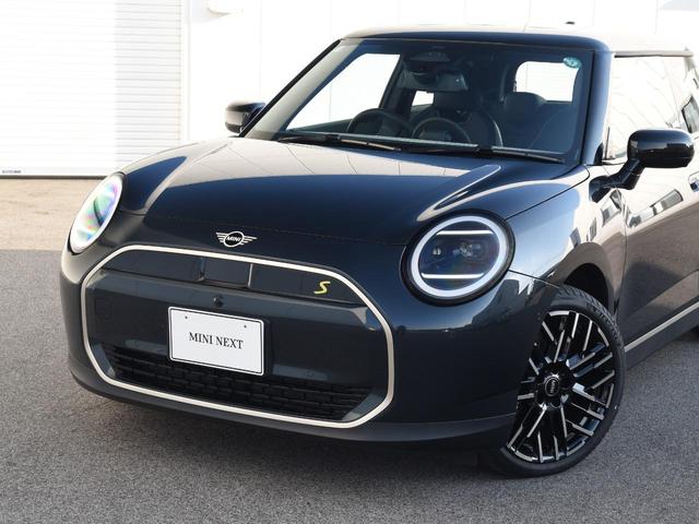 ＭＩＮＩ クーパーＳＥ　フェイバリット・トリム　フェイバードトリム　ステア＆シートヒーター　ヘッドアップディスプレイ　ドライビングアシストプラス　パークアシストプラス　ハイビームアシスト　ＨＤＤナビＡＲ　コンフォートアクセス　ＥＴＣ（23枚目）