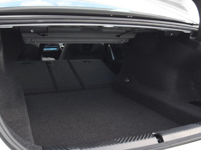 ５シリーズ ５２３ｉ　Ｍスポーツ　弊社デモカー　アダプティブサス　オートトランク　アイコニックグロー　ウッドトリム　前後シートヒーター　ドライビングアシストプロ　パークアシストプロ　ナビ　地デジ　ワイヤレスチャージ　アラームシステム（79枚目）