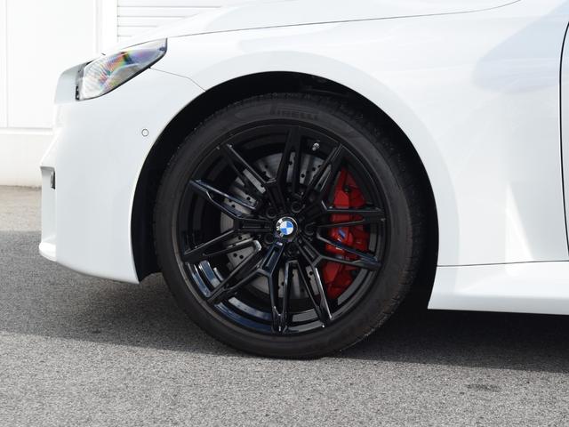 Ｍ２ ベースグレード　６速ＭＴ　Ｍレーストラックパッケージ　１９／２０インチＡＷ　　コンパウンドブレーキ　レッドキャリパー　カーボン　ルーフ　トリム　バケットシート　黒革メリノＦヒーター　アダプティブＭサス　Ｍシートベルト（20枚目）