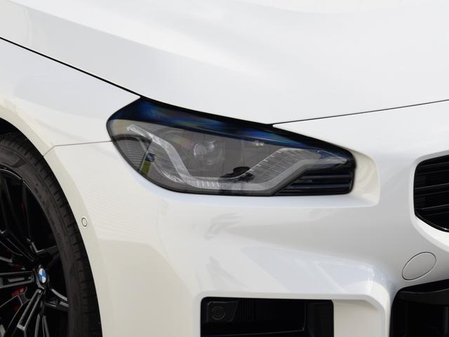 Ｍ２ ベースグレード　６速ＭＴ　Ｍレーストラックパッケージ　１９／２０インチＡＷ　　コンパウンドブレーキ　レッドキャリパー　カーボン　ルーフ　トリム　バケットシート　黒革メリノＦヒーター　アダプティブＭサス　Ｍシートベルト（26枚目）