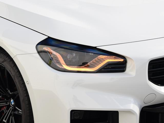 Ｍ２ ベースグレード　６速ＭＴ　Ｍレーストラックパッケージ　１９／２０インチＡＷ　　コンパウンドブレーキ　レッドキャリパー　カーボン　ルーフ　トリム　バケットシート　黒革メリノＦヒーター　アダプティブＭサス　Ｍシートベルト（27枚目）