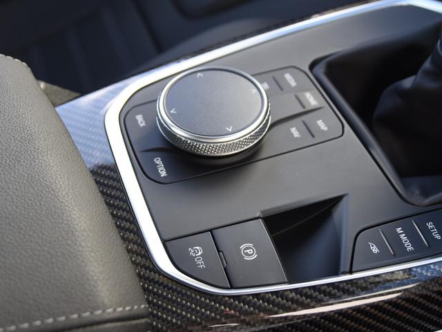 Ｍ２ ベースグレード　６速ＭＴ　Ｍレーストラックパッケージ　１９／２０インチＡＷ　　コンパウンドブレーキ　レッドキャリパー　カーボン　ルーフ　トリム　バケットシート　黒革メリノＦヒーター　アダプティブＭサス　Ｍシートベルト（52枚目）