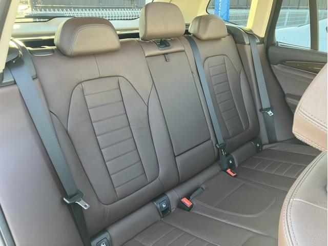 Ｘ３ ｘＤｒｉｖｅ　２０ｄ　ワンオーナー　後期　茶革　パノラマサンルーフ　ベンチレーションシート　アコースティックガラス　ダークオークファインウッドトリム　２０インチアロイホイール（14枚目）