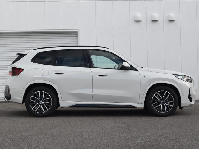 Ｘ１ ｘＤｒｉｖｅ　２０ｄ　Ｍスポーツ　弊社デモカー　茶革　Ｈａｒｍａｎ／Ｋａｒｄｏｎ　インテリアカメラ　ヘッドアップディスプレイ　１８インチホイール（5枚目）