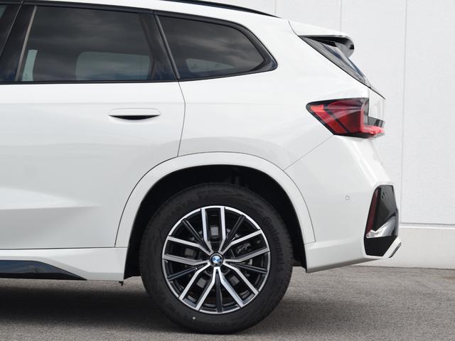 Ｘ１ ｘＤｒｉｖｅ　２０ｄ　Ｍスポーツ　弊社デモカー　茶革　Ｈａｒｍａｎ／Ｋａｒｄｏｎ　インテリアカメラ　ヘッドアップディスプレイ　１８インチホイール（12枚目）