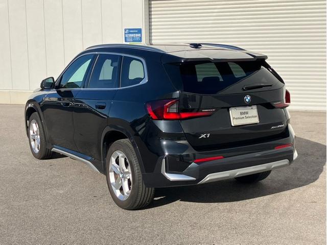 X1 xDrive 20d xライン ハイラインパッケージ 弊社下取 ワンオーナー 黒革 ハイラインパッケージ インテリアカメラ ヘッドアップディスプレイ 電動シート 18インチホイール(4枚目)