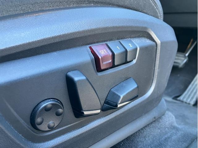 X1 xDrive 20d xライン ハイラインパッケージ 弊社下取 ワンオーナー 黒革 ハイラインパッケージ インテリアカメラ ヘッドアップディスプレイ 電動シート 18インチホイール(14枚目)