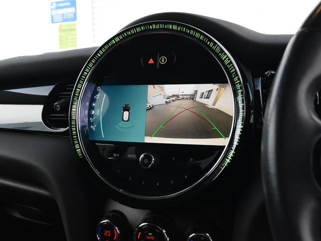 ＭＩＮＩ クーパーＤ　クラシック・トリム　Ａｐｐｌｅ　Ｃａｒｐｌａｙ　アダプティヴクルーズコントロール　　コンフォートアクセス　バックカメラ　ＰＤＣ　ドライビングモード　Ｄｒｉｖｉｎｇ　ａｓｓｉｓｔ（17枚目）