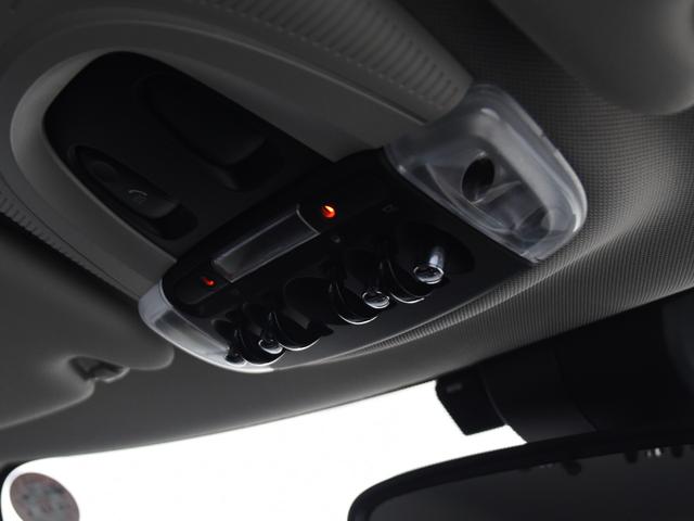 ＭＩＮＩ クーパーＤ　クラシック・トリム　Ａｐｐｌｅ　Ｃａｒｐｌａｙ　アダプティヴクルーズコントロール　　コンフォートアクセス　バックカメラ　ＰＤＣ　ドライビングモード　Ｄｒｉｖｉｎｇ　ａｓｓｉｓｔ（23枚目）