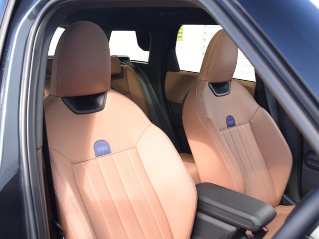 MINI カントリーマンSオール4 フェイバリット・トリム Favoured Trim Mパッケージ サンルーフ Harman/Kardonスピーカー ヘッドアップディスプレイ シートヒーター ARナビ パークアシストプラス ドライビングアシストプロ(31枚目)