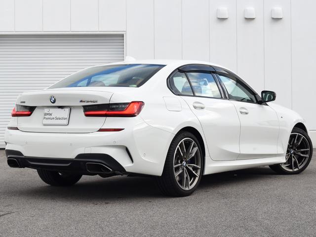 ３シリーズ Ｍ３４０ｉ　ｘＤｒｉｖｅ　茶革　シートヒーター　ランバーサポート　ｈａｒｍａｎ／ｋａｒｄｏｎ　アダプティブＭサス　１９ＡＷ　ヘッドアップディスプレイ　レーザーライト　オートトランク　純正ナビ地デジ　パークアシストプラス（3枚目）