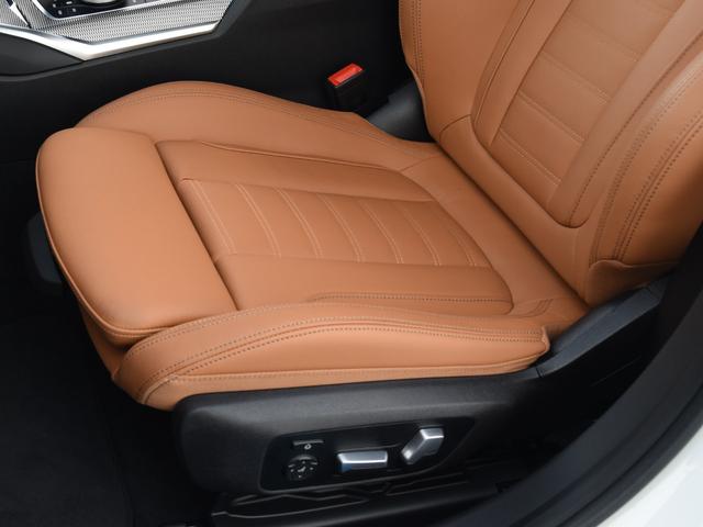 ３シリーズ Ｍ３４０ｉ　ｘＤｒｉｖｅ　茶革　シートヒーター　ランバーサポート　ｈａｒｍａｎ／ｋａｒｄｏｎ　アダプティブＭサス　１９ＡＷ　ヘッドアップディスプレイ　レーザーライト　オートトランク　純正ナビ地デジ　パークアシストプラス（46枚目）