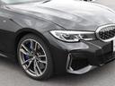 ３シリーズ Ｍ３４０ｉ　ｘＤｒｉｖｅ　レーザーライト　純正１９インチＡＷ　コンフォートアクセス　オートトランクキック開閉　黒革シートヒーター　ヘッドアップディスプレイ　ハーマンカードン　アクティブクルーズコントロール　ＨＤＤナビ　Ｂカメラ（7枚目）