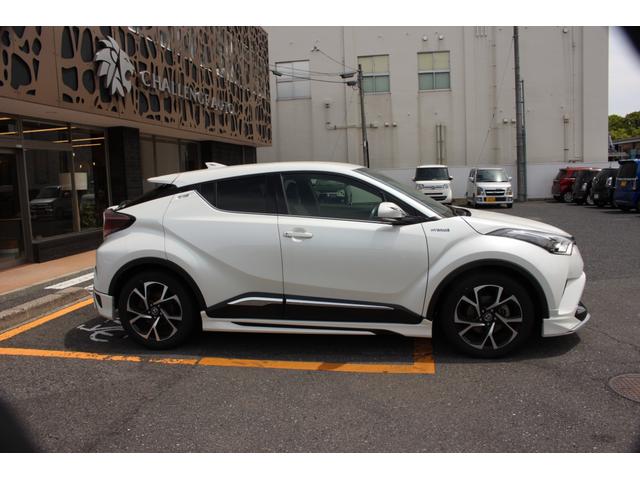 Ｃ－ＨＲ Ｇ　ドライブレコーダー　ＥＴＣ　クリアランスソナー　オートクルーズコントロール　オートマチックハイビーム　アルミホイール　スマートキー　アイドリングストップ　シートヒーター　ＣＶＴ　盗難防止システム（13枚目）