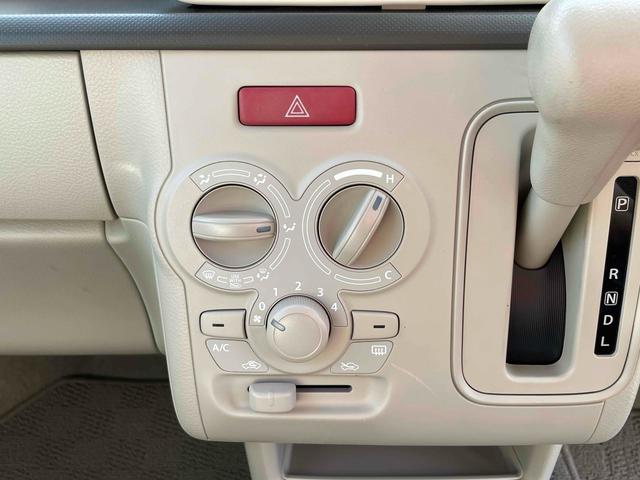 アルトラパン 衝突被害軽減システム スマートキー アイドリングストップ 電動格納ミラー シートヒーター ベンチシート CVT ESC CD USB エアコン パワーステアリング パワーウィンドウ(5枚目)