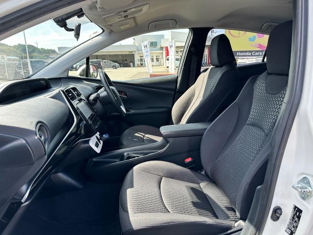 プリウス S 当社下取車 ナビ バックカメラ フルセグTV LEDヘッドライト オートライト Bluetooth接続 アルミホイール ETC 横滑り抑制装置 スマートキー スペアキー ルームクリーニング済み(20枚目)