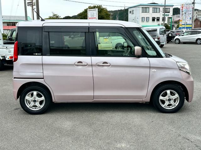 スペーシア G 当社下取車 両側スライドドア アイドリングストップ スマートキー プッシュスタートエンジンスイッチ アルミホイール オートエアコン CD USB入力 シートアンダートレー ルームクリーニング済み(10枚目)