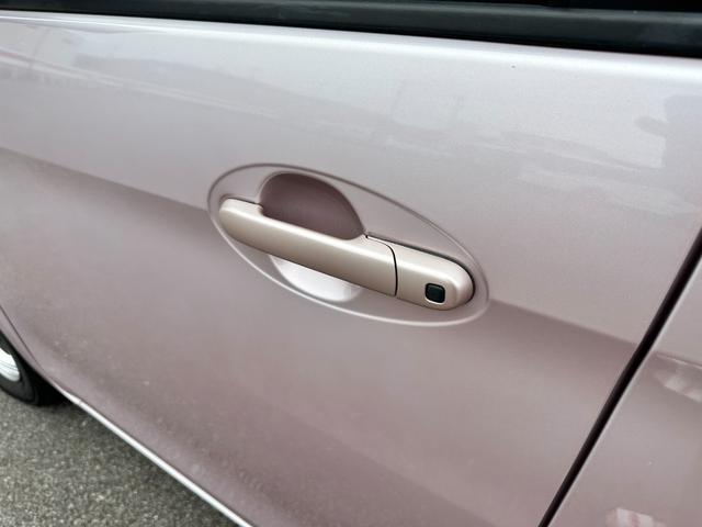 スペーシア G 当社下取車 両側スライドドア アイドリングストップ スマートキー プッシュスタートエンジンスイッチ アルミホイール オートエアコン CD USB入力 シートアンダートレー ルームクリーニング済み(15枚目)