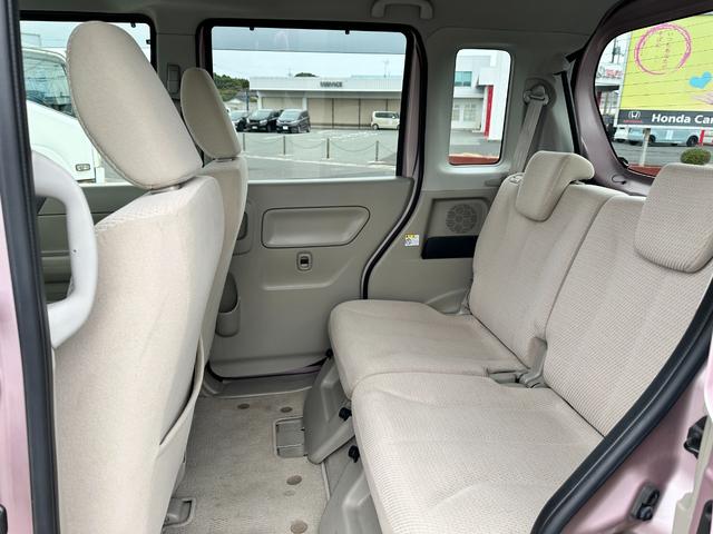 スペーシア G 当社下取車 両側スライドドア アイドリングストップ スマートキー プッシュスタートエンジンスイッチ アルミホイール オートエアコン CD USB入力 シートアンダートレー ルームクリーニング済み(20枚目)