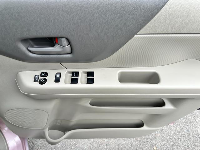 スペーシア G 当社下取車 両側スライドドア アイドリングストップ スマートキー プッシュスタートエンジンスイッチ アルミホイール オートエアコン CD USB入力 シートアンダートレー ルームクリーニング済み(32枚目)