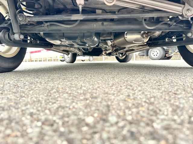 スペーシア G 当社下取車 両側スライドドア アイドリングストップ スマートキー プッシュスタートエンジンスイッチ アルミホイール オートエアコン CD USB入力 シートアンダートレー ルームクリーニング済み(37枚目)