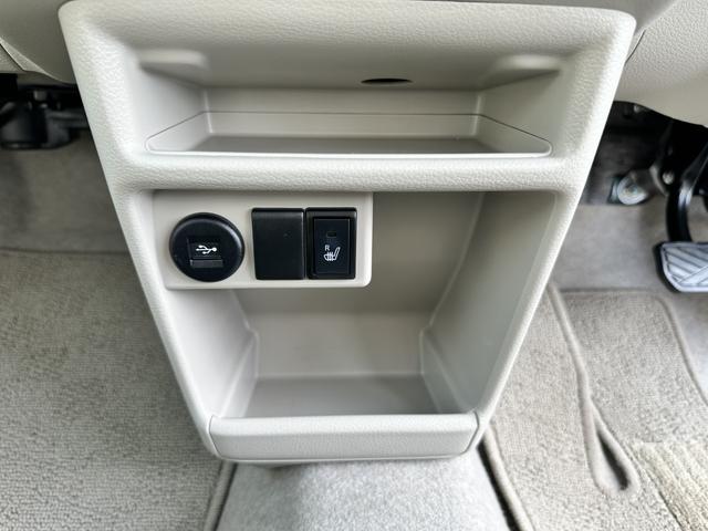 アルトラパン L 当社下取車 1オーナー 禁煙車 衝突軽減ブレーキ 全方位カメラ メモリーナビ 運転席側シートヒーター USB入力 TV Bluetooth接続 スマートキー 両席エアバック ルームクリーニング済み(32枚目)