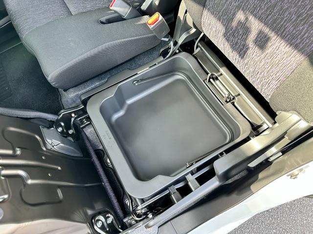 スペーシアカスタム ハイブリッドGS 当社下取 禁煙車 1オーナ 運転席フロントシートヒータ 両側スライドドア 片側電動スライドドア ディスプレイオーディオ バックカメラ ETC アルミホイール LEDヘッドライト ルームクリーニング済み(24枚目)