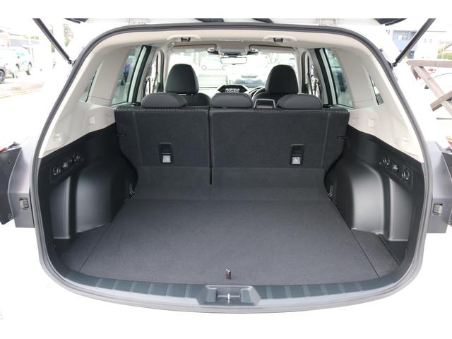 フォレスター Advance スバル認定中古車/新世代アイサイト/禁煙車/ワンオーナー/8インチパイオニアナビ/パワーシート/シートヒーター/ハンドルヒーター/スマートリヤビューミラー/バックカメラ/18インチ純正アルミホイール/(11枚目)