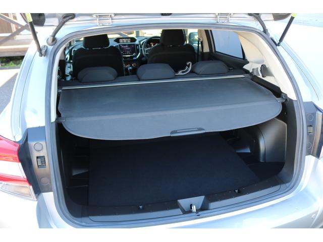 インプレッサスポーツ ２．０ｉ－Ｌ　ＥｙｅＳｉｇｈｔ　スバル認定中古車／アイサイト／禁煙車／ワンオーナー／８インチパナソニックナビ／電動格納ドアミラー／スマートキー／サイドカメラ／バックカメラ／１８インチ純正アルミホイール／シートリフター／ＶＤＣ／ＡＢＳ（11枚目）