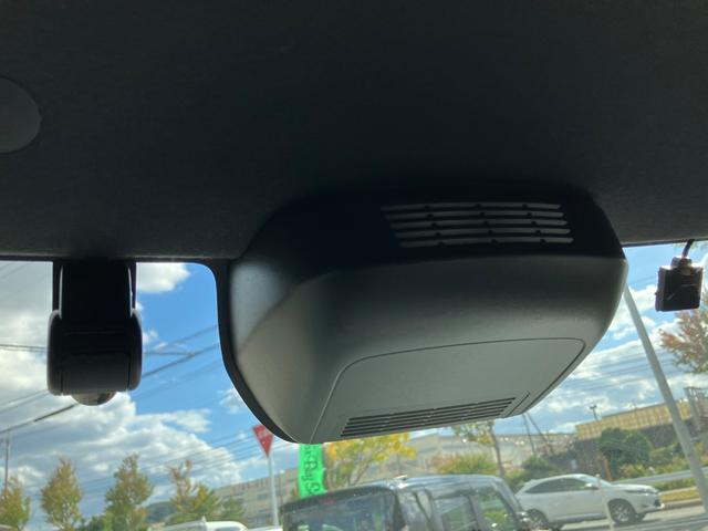 この度は当店のお車をご覧になっていただき、誠にありがとうございます。じっくり現車確認して頂けるよう、ご準備を致します!