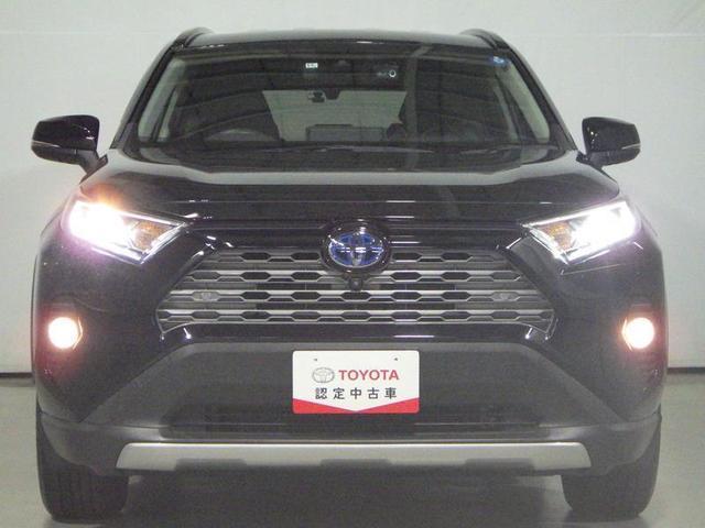 ＲＡＶ４ ハイブリッドＧ　４ＷＤ　フルセグ　メモリーナビ　ミュージックプレイヤー接続可　バックカメラ　衝突被害軽減システム　クルーズコントロール　ＥＴＣ　ドラレコ　スマートキー　パワーバックドア　ＬＥＤヘッドランプ　純正アルミ（5枚目）