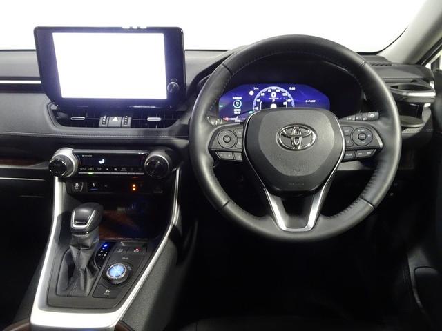 ＲＡＶ４ ハイブリッドＧ　サンルーフ　４ＷＤ　フルセグ　メモリーナビ　ミュージックプレイヤー接続可　バックカメラ　衝突被害軽減システム　ＥＴＣ　ドラレコ　ＬＥＤヘッドランプ　ワンオーナー　記録簿（8枚目）