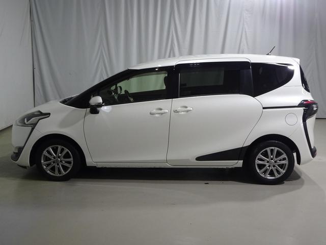 シエンタ G フルセグ メモリーナビ DVD再生 バックカメラ 衝突被害軽減システム ETC ドラレコ 両側電動スライド LEDヘッドランプ ウオークスルー 乗車定員7人 3列シート ワンオーナー 記録簿(2枚目)